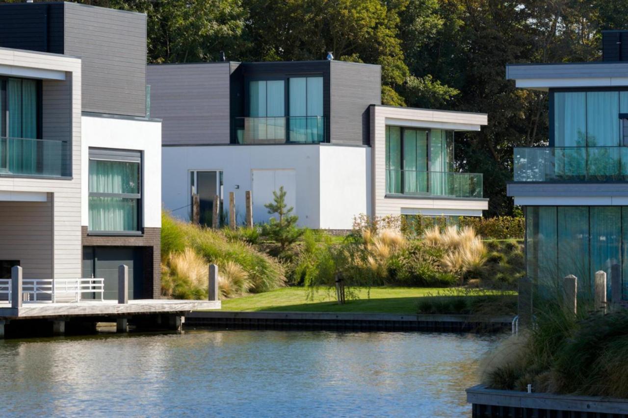 Lake House With Dock At Lake Veere, Zeeland Арнемёйден Экстерьер фото